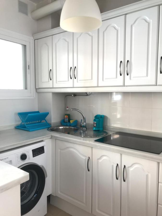 Apartamento A Pie De Playa. Nerja Kültér fotó